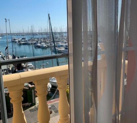 Apartamento Marina Port Sea View Torrevieja Exterior photo